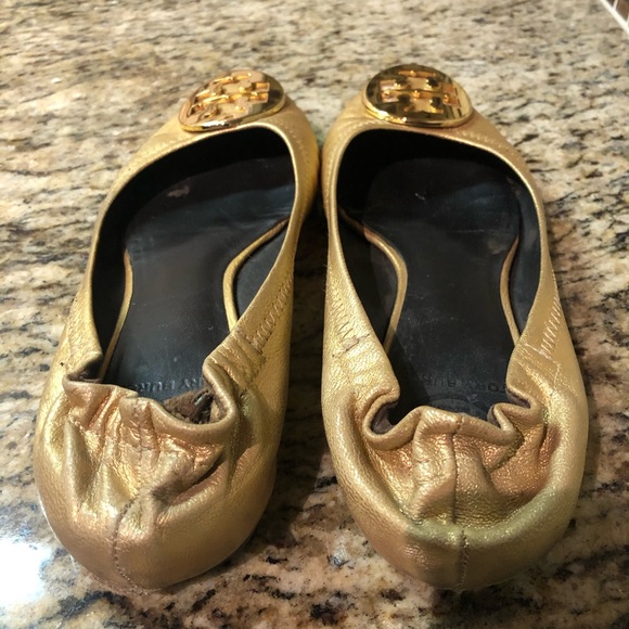 Tory Burch Reva flats Gold with Gold Logo Size 7M - Picture 3 of 4